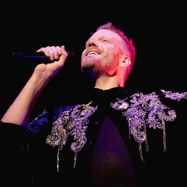 Holiday-Guide-76107-Pentatonix-Christmas-1