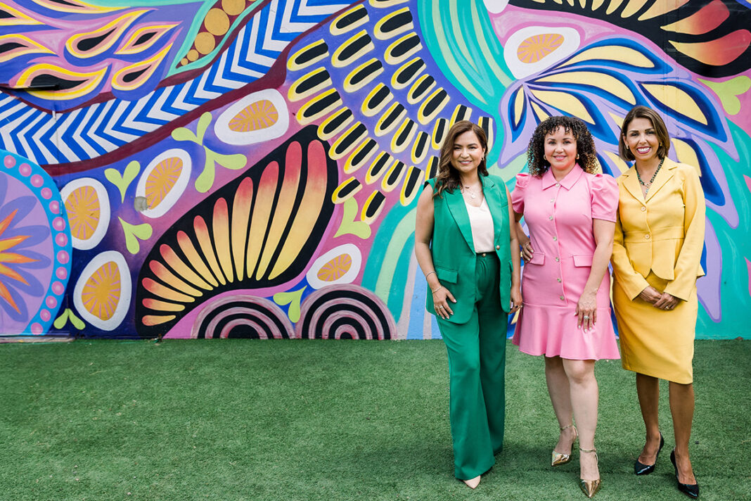 Natalia Lopez, Veronica Garza and Rosa Maria Berdeja