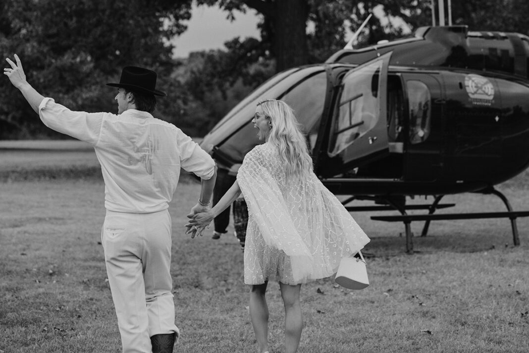 Max and Annie's helicopter exit