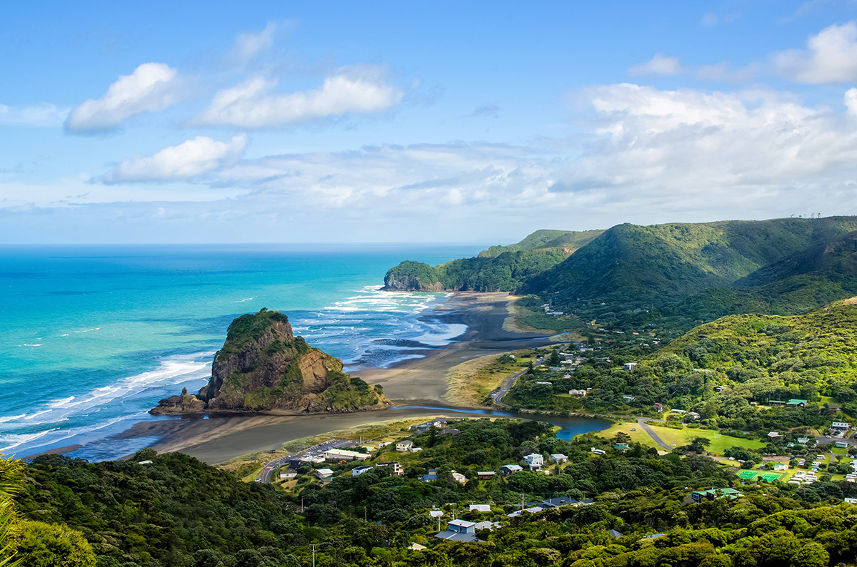 Piha beach