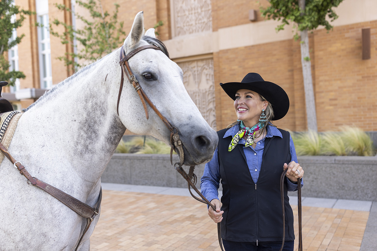 Lauren Lovelace Murray