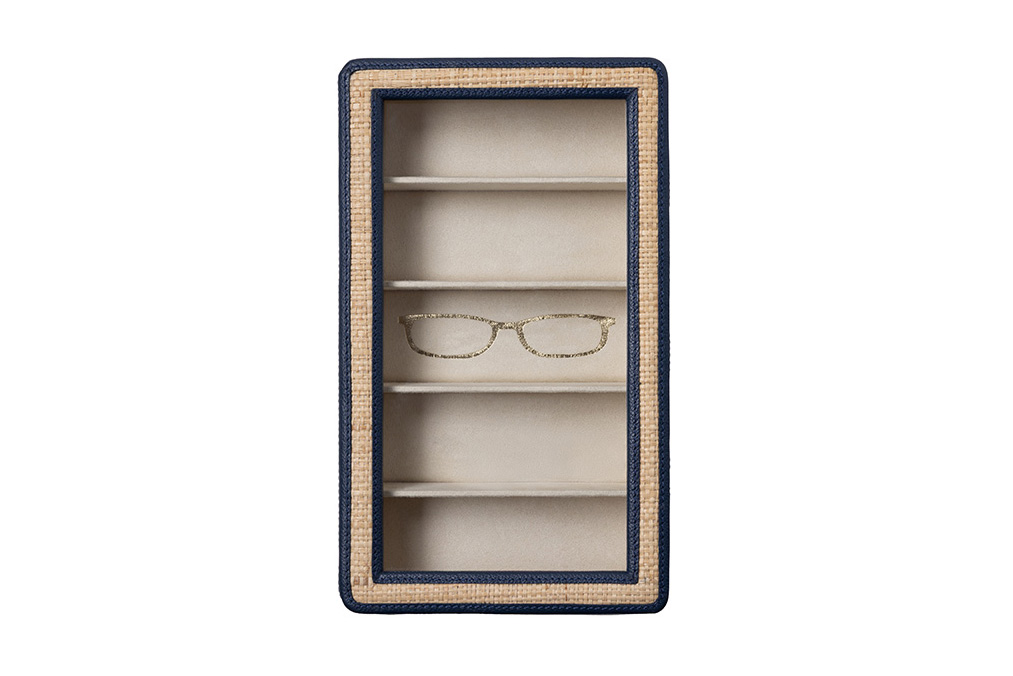 Hanford eyewear organizer in natural raffia and navy leather