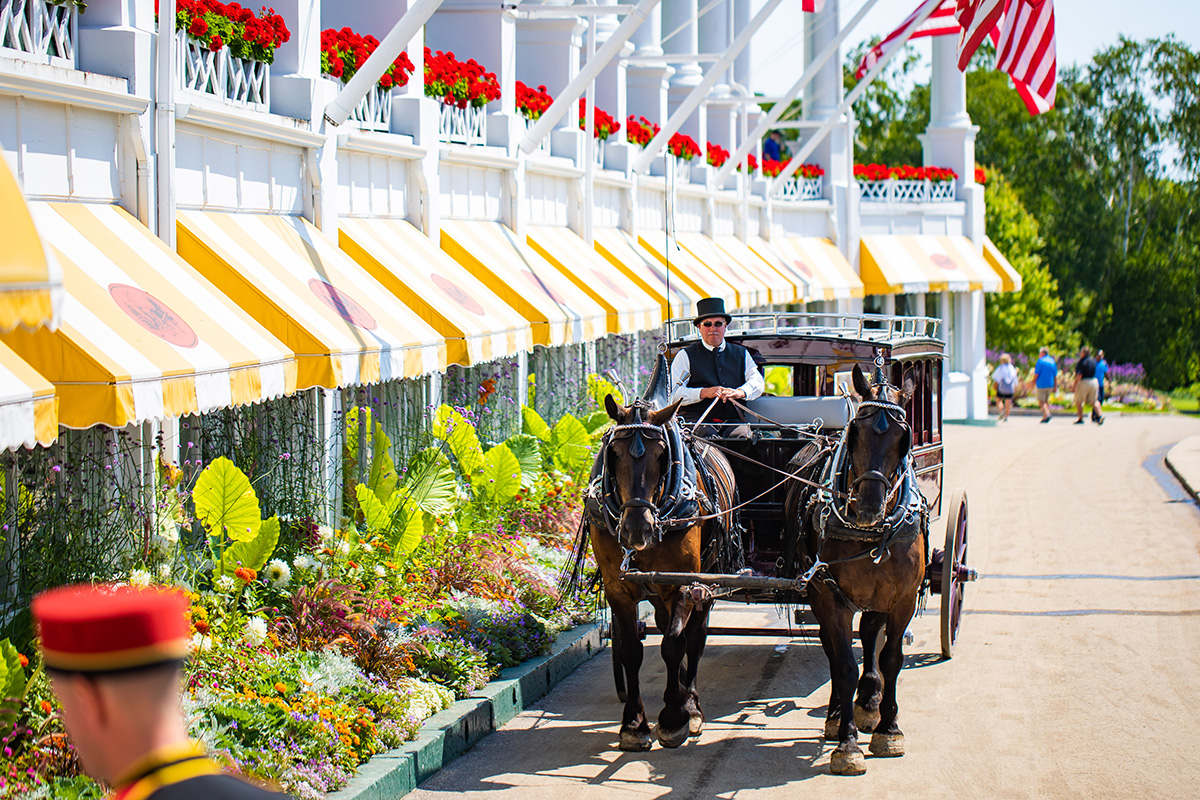 Grand Hotel Carriage Ride web