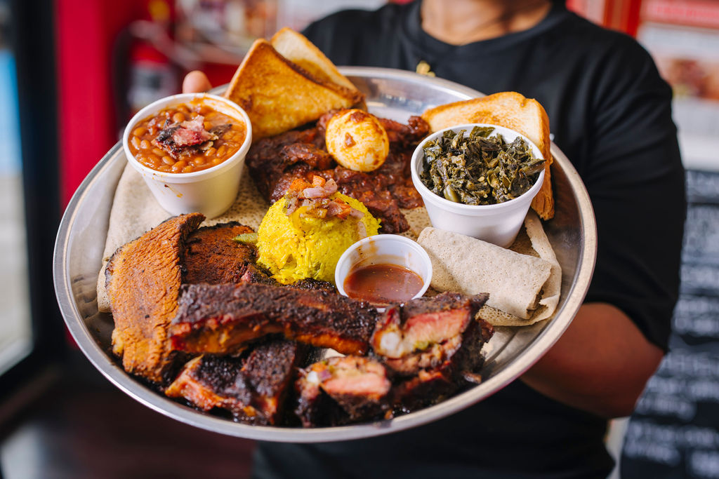 Smoke'N Ash barbecue platter